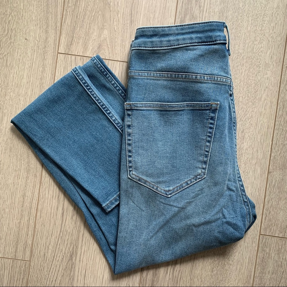 H&M Light Wash Jeggings